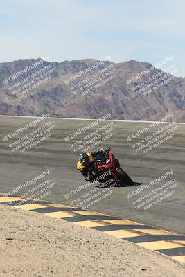 media/May-10-2025-Race Pace (Sat) [[db32fef2da]]/Vested/4-Bowl Set 2 (910am)/